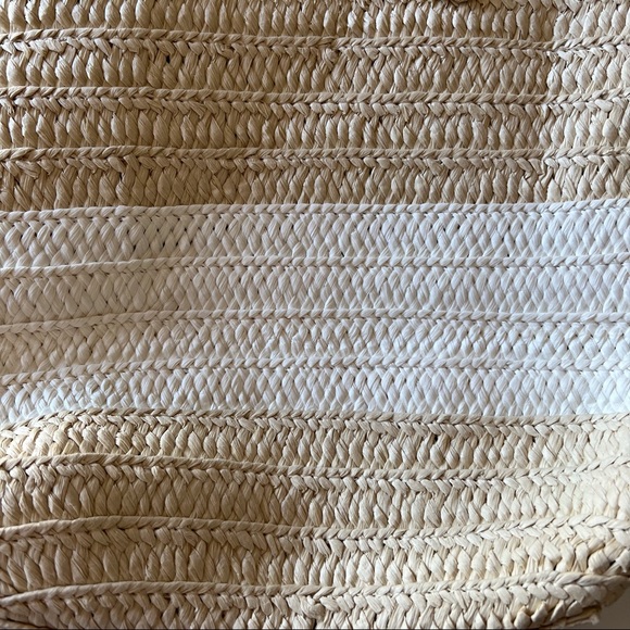 Altru Straw Tote - Picture 5 of 12